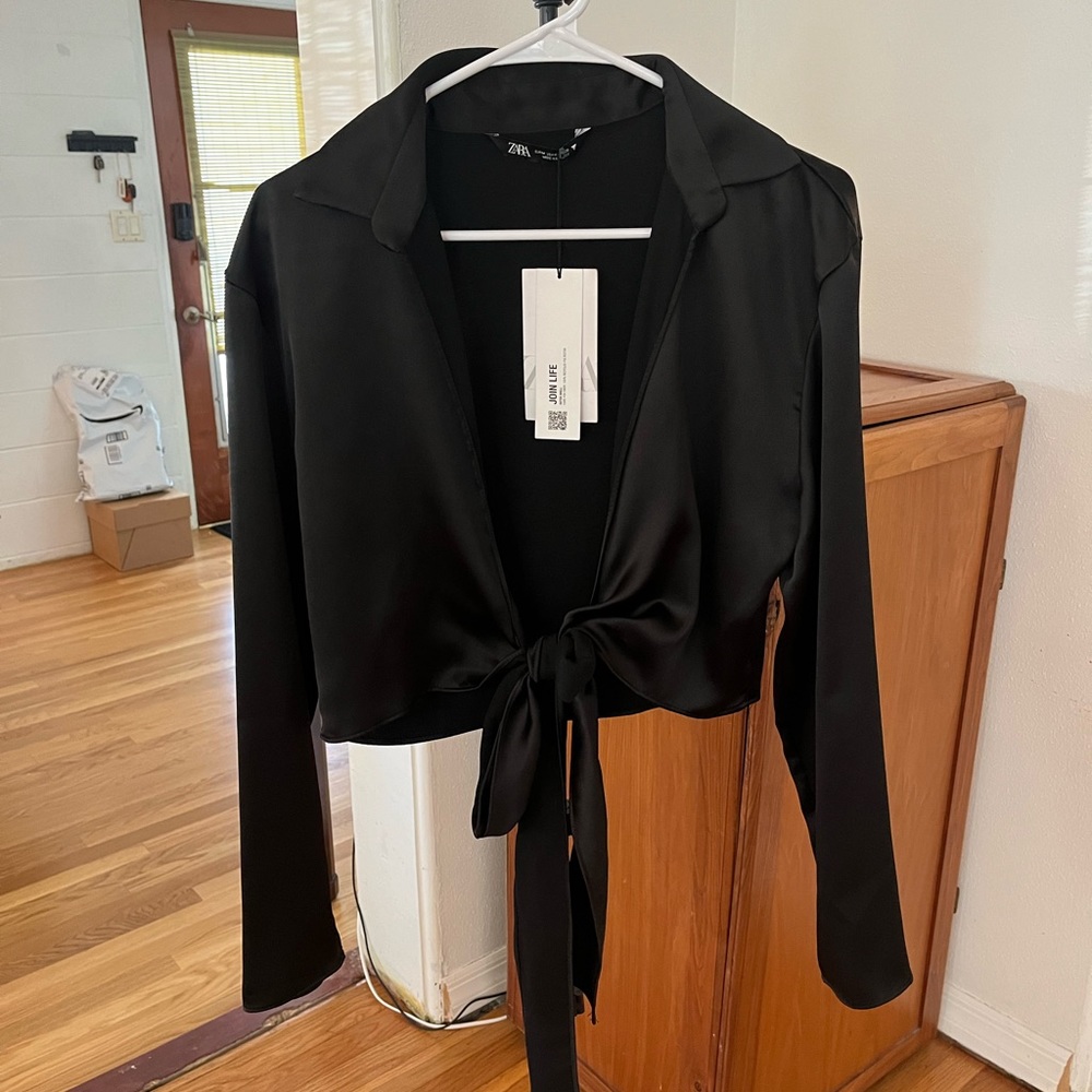 NWT Zara Satin Cropped Top with Tie